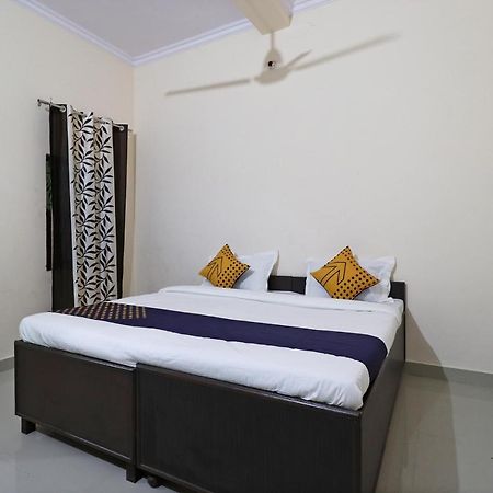 Spot On 61716 Rao Hotel Garhi Harsaru Luaran gambar