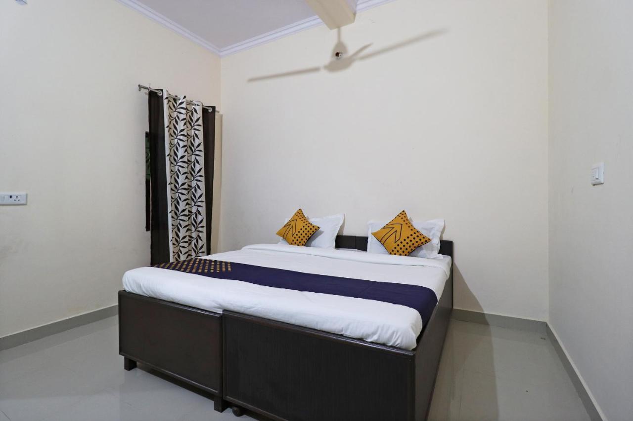 Spot On 61716 Rao Hotel Garhi Harsaru Luaran gambar