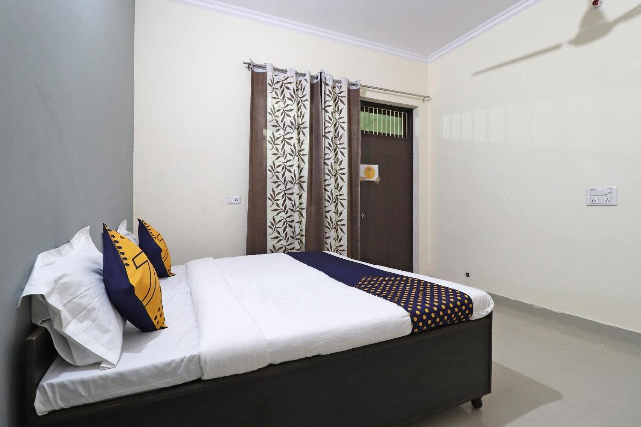 Spot On 61716 Rao Hotel Garhi Harsaru Luaran gambar