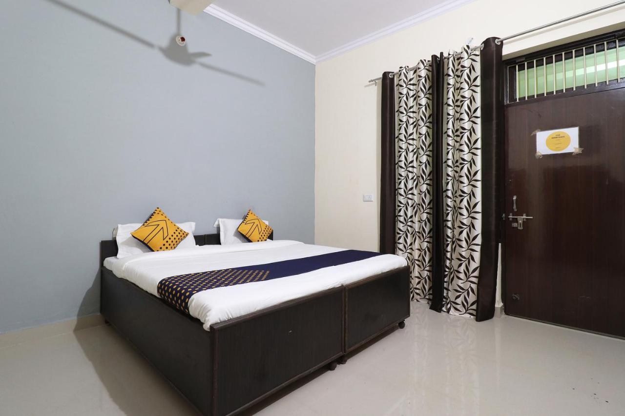 Spot On 61716 Rao Hotel Garhi Harsaru Luaran gambar